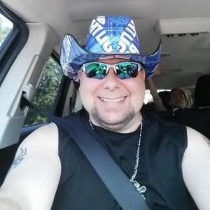 Meet your Posher, Christopher